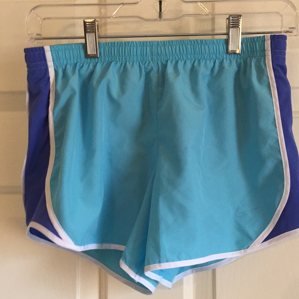 Women’s Nike Tempo dry-fit running shorts